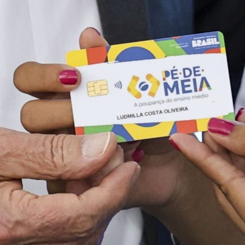 Como se cadastrar no Pé-de-Meia do governo (incentivo estudantil)