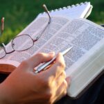 Qualquer pessoa pode pregar a Palavra de Deus? O que diz o Salmo 150:6